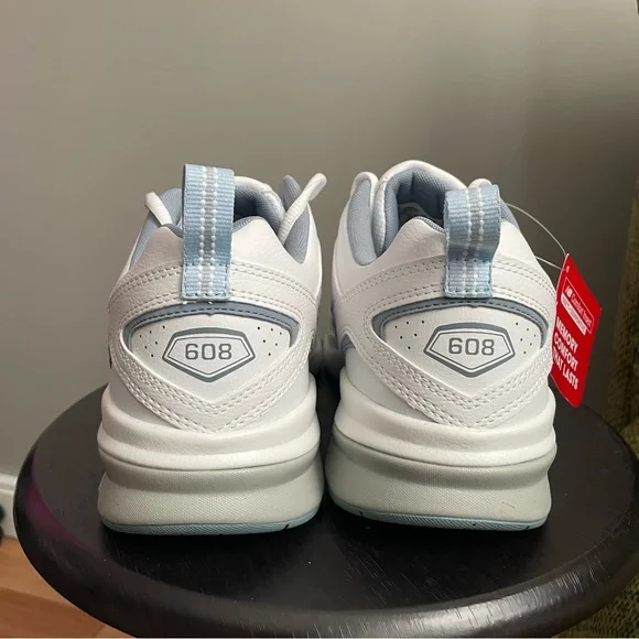 New Balance Sneakers Womens Size 10 - Picture 7 of 11